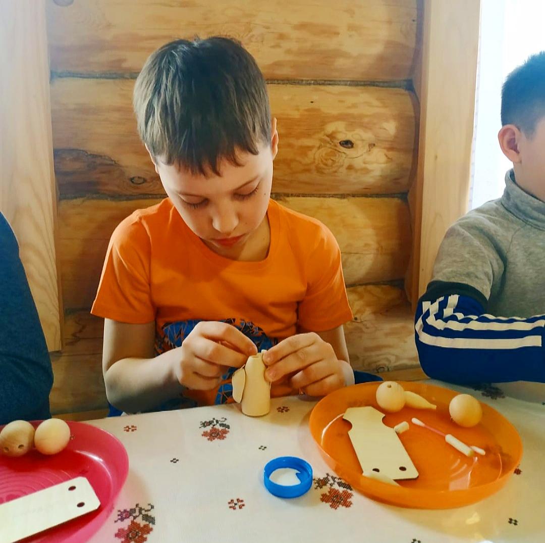 Игрушки старины далекой