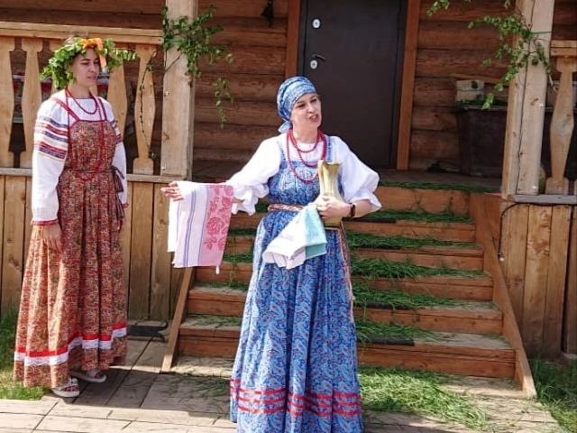 Троица — зелёные святки